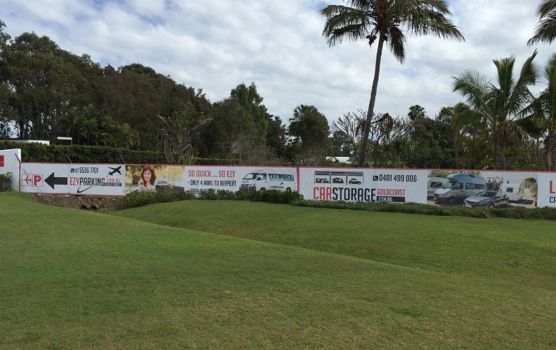 Mesh Banners